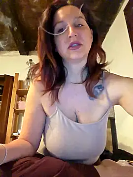 Nicolevellori online show from 05/15/26, 05:05