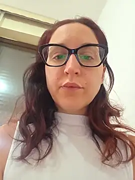 Nicolevellori online show from 06/11/26, 04:31