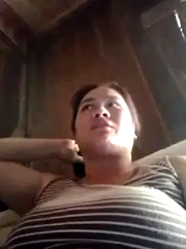 Snapshot of Blowjob0100 chatting on 07/18/26, 05:05 Blowjob0100 online show from 07/18/26, 05:05
