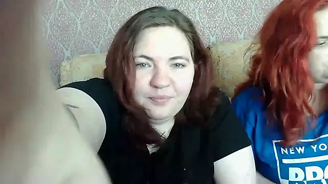 TiffanyLenee online show from 05/14/26, 09:06