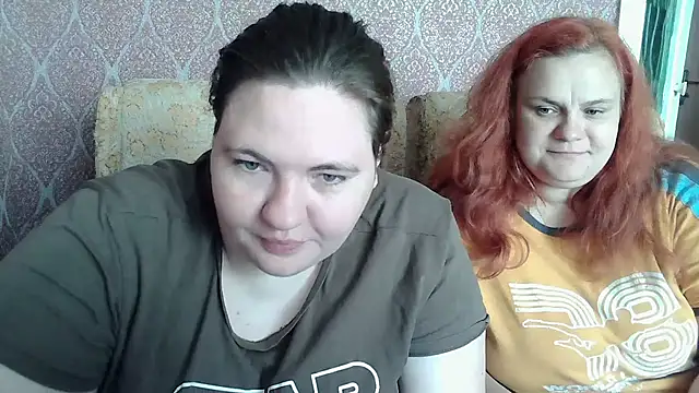 TiffanyLenee online show from 06/02/26, 10:37