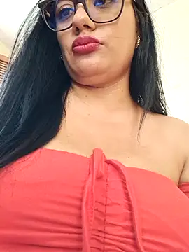 Amina--789 online show from 06/10/26, 04:52