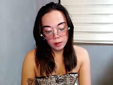 Snapshot of Urbabydollxxx chatting on 05/22/26, 08:45 Urbabydollxxx online show from 05/22/26, 08:45