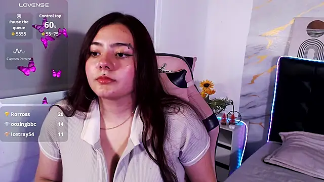 Lizeth bigboob online show from 05/27/26, 11:39