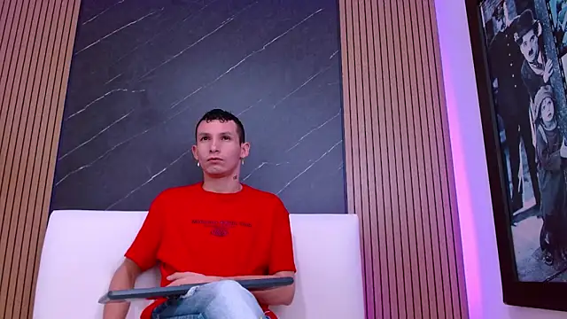 Snapshot of Isak_Berekoa chatting on 05/20/26, 03:14 Isak Berekoa online show from 05/20/26, 03:14