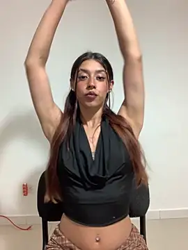 SarahFox- online show from 05/22/26, 08:18