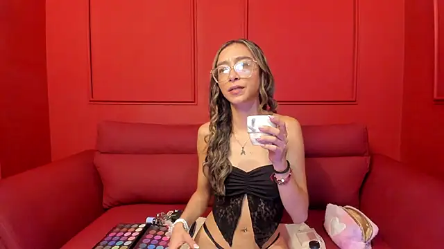 HannaCarttier  online show from 05/28/26, 12:22