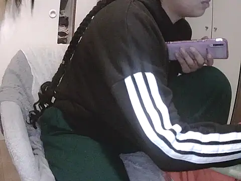 Aurora Esmeralda1281 online show from 05/29/26, 10:49
