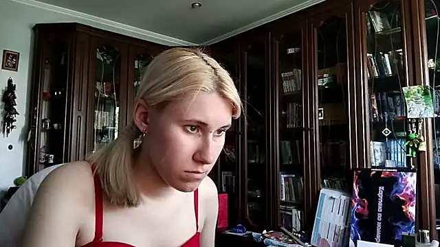 Snapshot of lolkabiolka chatting on 05/16/26, 10:36 lolkabiolka online show from 05/16/26, 10:36
