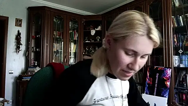 Snapshot of lolkabiolka chatting on 06/10/26, 08:26 lolkabiolka online show from 06/10/26, 08:26