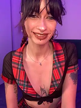 Lilith dark off online show from 06/18/26, 01:38