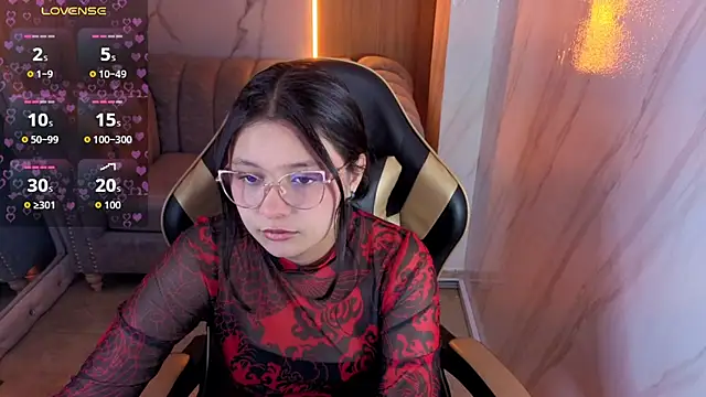 Snapshot of HoneyDoll_tf chatting on 06/23/26, 01:09 HoneyDoll tf online show from 06/23/26, 01:09