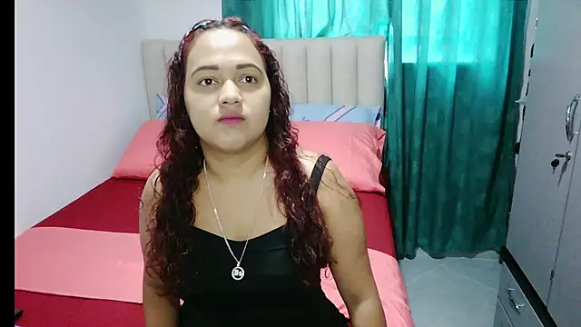 saramichell445734 online show from 05/13/26, 04:36