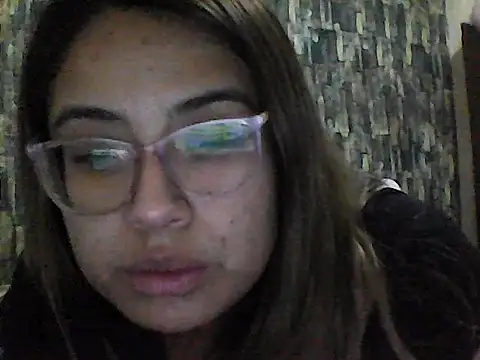 BabyCinnamon1 online show from 06/15/26, 03:51