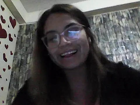BabyCinnamon1 online show from 06/11/26, 02:53