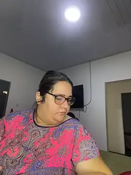 Snapshot of marianacooper1234 chatting on 07/01/26, 02:50 marianacooper1234 online show from 07/01/26, 02:50