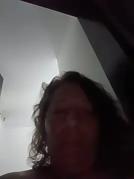 Nikki milf69 online show from 05/27/26, 06:21