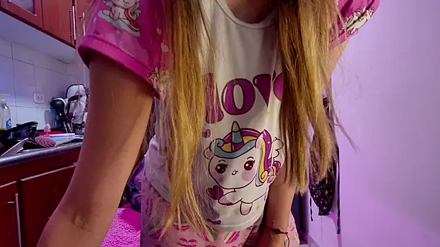 Barbie20  online show from 05/21/26, 01:19