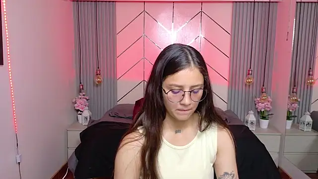 Sofysoul online show from 06/18/26, 08:47