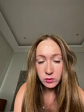 Freyastimeee online show from 07/26/26, 12:39