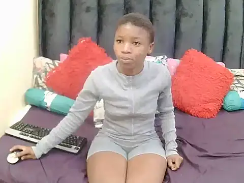 littlevirginangelxx online show from 05/22/26, 06:22