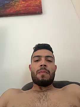 Snapshot of Z-man- chatting on 06/11/26, 08:22 Z-man- online show from 06/11/26, 08:22