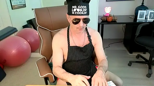 hotdadbod online show from 11/08/25, 09:40