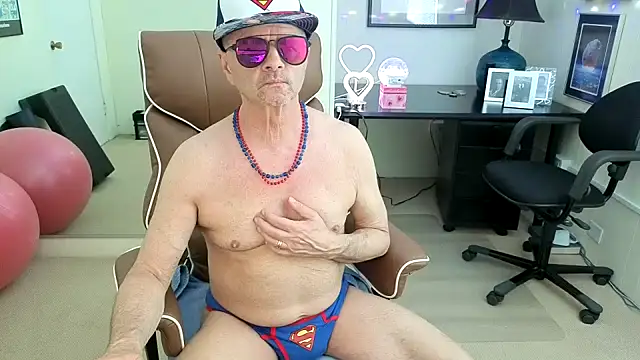 hotdadbod online show from 07/22/26, 08:33
