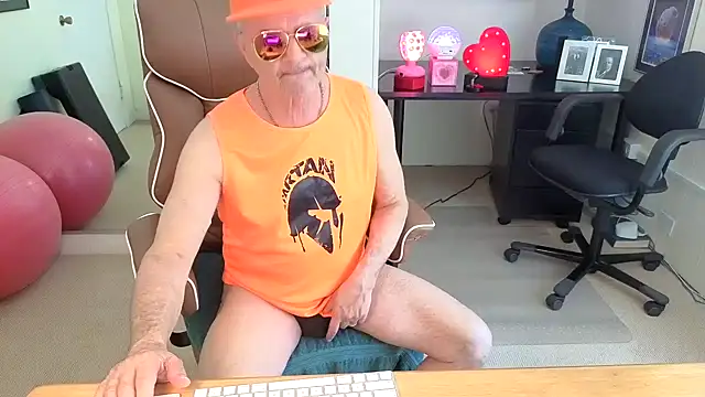 hotdadbod online show from 02/28/26, 09:47