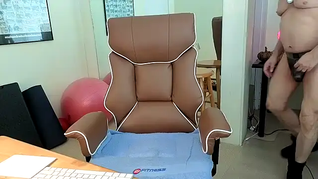 hotdadbod online show from 11/20/25, 09:36