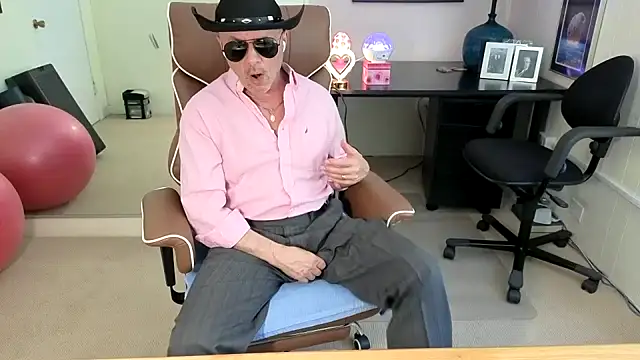 hotdadbod online show from 06/29/26, 08:19