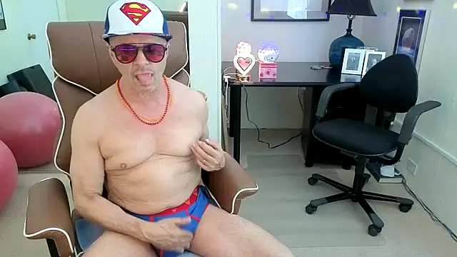 hotdadbod online show from 06/30/26, 08:42