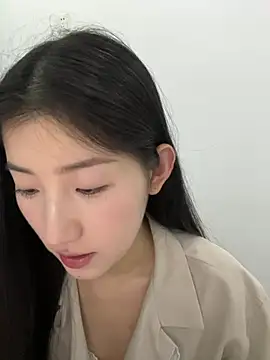 Mina 168 online show from 05/13/26, 05:47