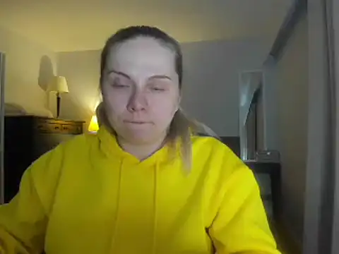 Snapshot of Laviora chatting on 05/30/26, 05:03 Laviora online show from 05/30/26, 05:03