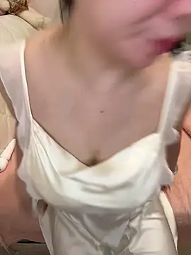 xichunhh online show from 05/17/26, 03:01