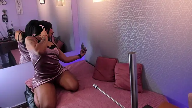 Nattasha Pink online show from 06/14/26, 03:08
