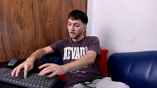 kavencastro online show from 05/28/26, 02:08