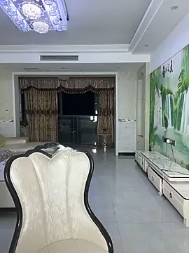 Yiyi-a- online show from 05/24/26, 05:57