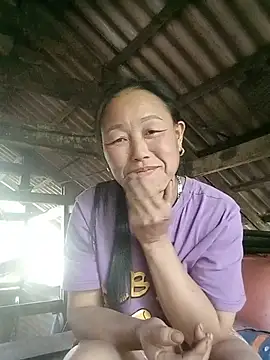 lili anhh online show from 05/24/26, 02:55