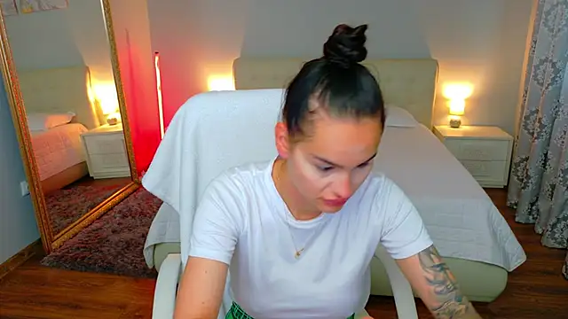 BabyyGirll  online show from 05/28/26, 03:47