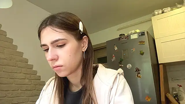 ZaraGuyette online show from 05/30/26, 04:08