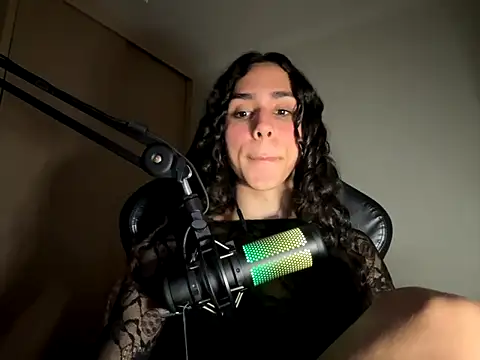 Snapshot of marquezaaa chatting on 05/15/26, 10:19 marquezaaa online show from 05/15/26, 10:19