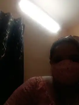 pirainilla online show from 06/19/26, 05:41