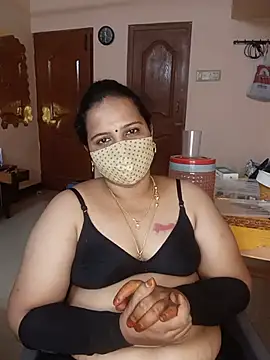 pirainilla online show from 05/30/26, 06:02