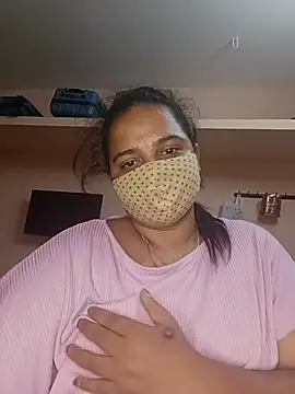 pirainilla online show from 07/15/26, 10:17