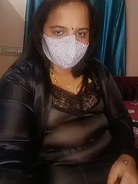 pirainilla online show from 06/12/26, 05:32