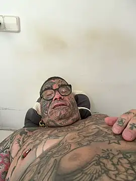albertogg12 online show from 07/12/26, 10:05