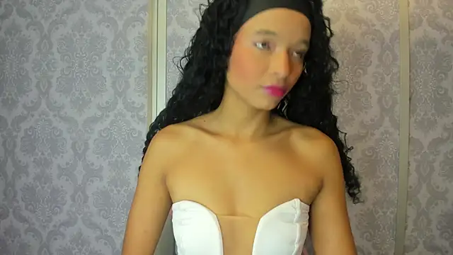 Snapshot of tasty_desires_ chatting on 07/09/26, 10:15 tasty desires online show from 07/09/26, 10:15