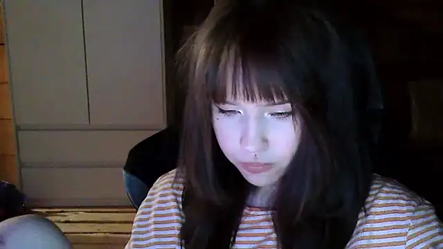 NoirEva online show from 05/21/26, 09:45