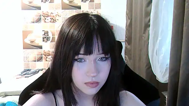 NoirEva online show from 06/18/26, 04:23